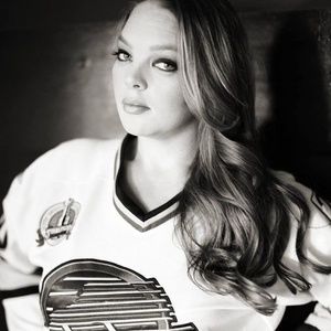 Meet your Posher, Shana